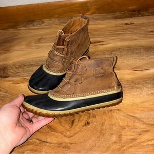 Sorel Out N About Boots - womens size 7